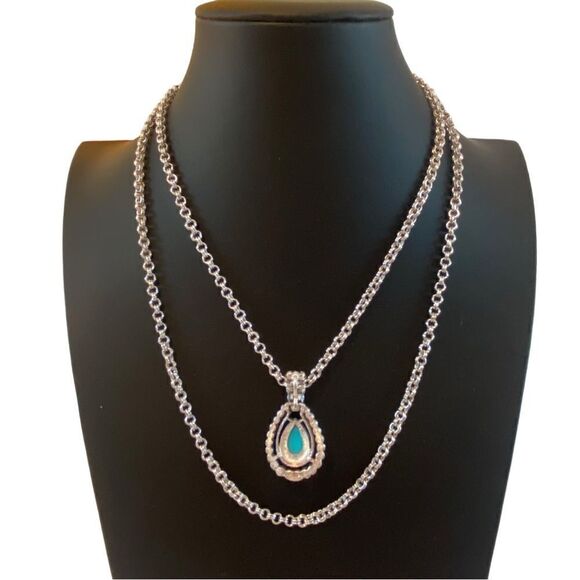 Vintage Avon Teardrop Pendant on Double Layered Silvertone Chain. - Picture 5 of 6